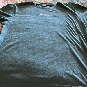 Roxy tshirt